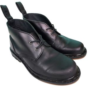 Dr. Martens Deverell unisex chukka boots, women's size 8, Men's size 7, black